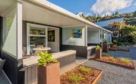 Wairua Lodge - Rainforest River Retreat